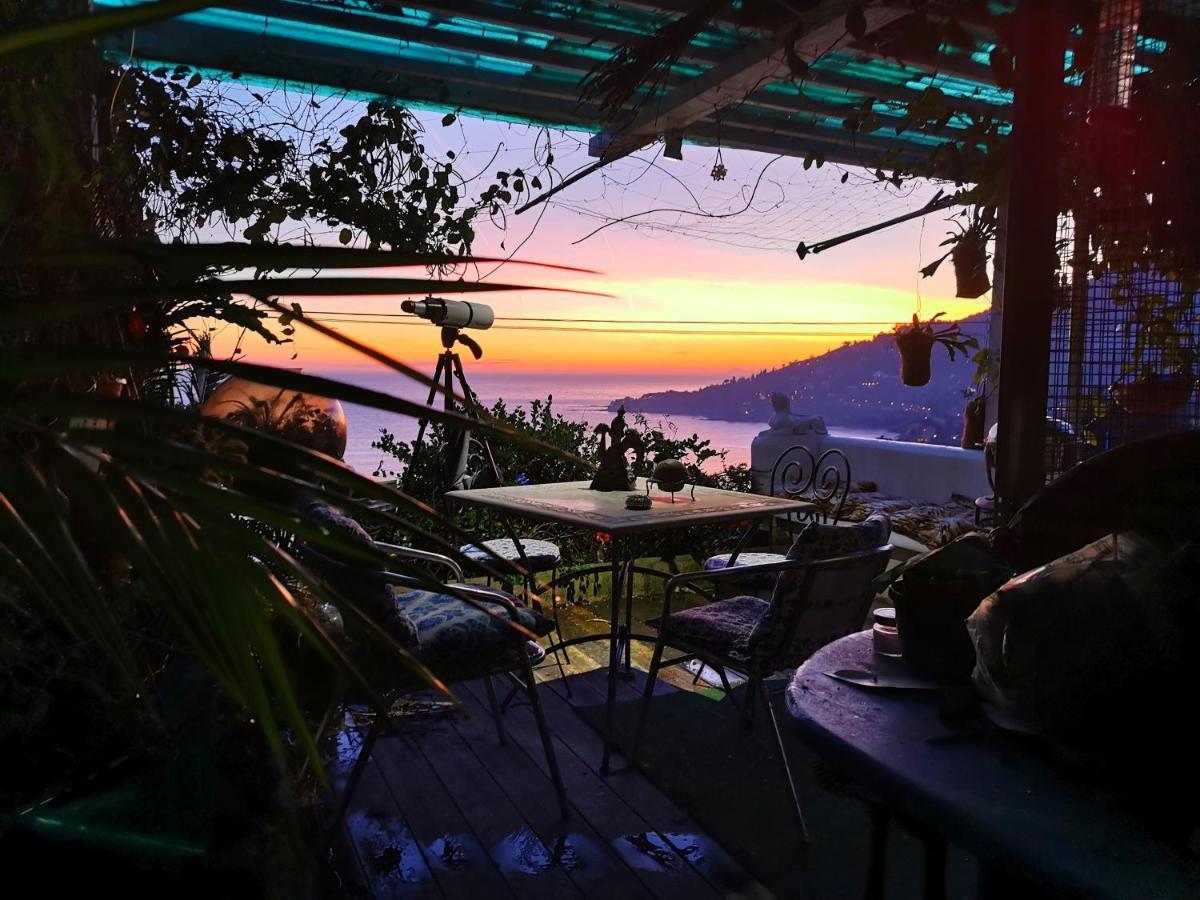 Romantic Casa Lorenzina Affittacamere Ventimiglia Ngoại thất bức ảnh