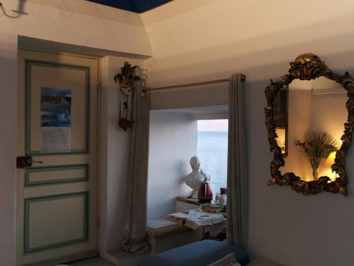 Romantic Casa Lorenzina Affittacamere Ventimiglia Ngoại thất bức ảnh
