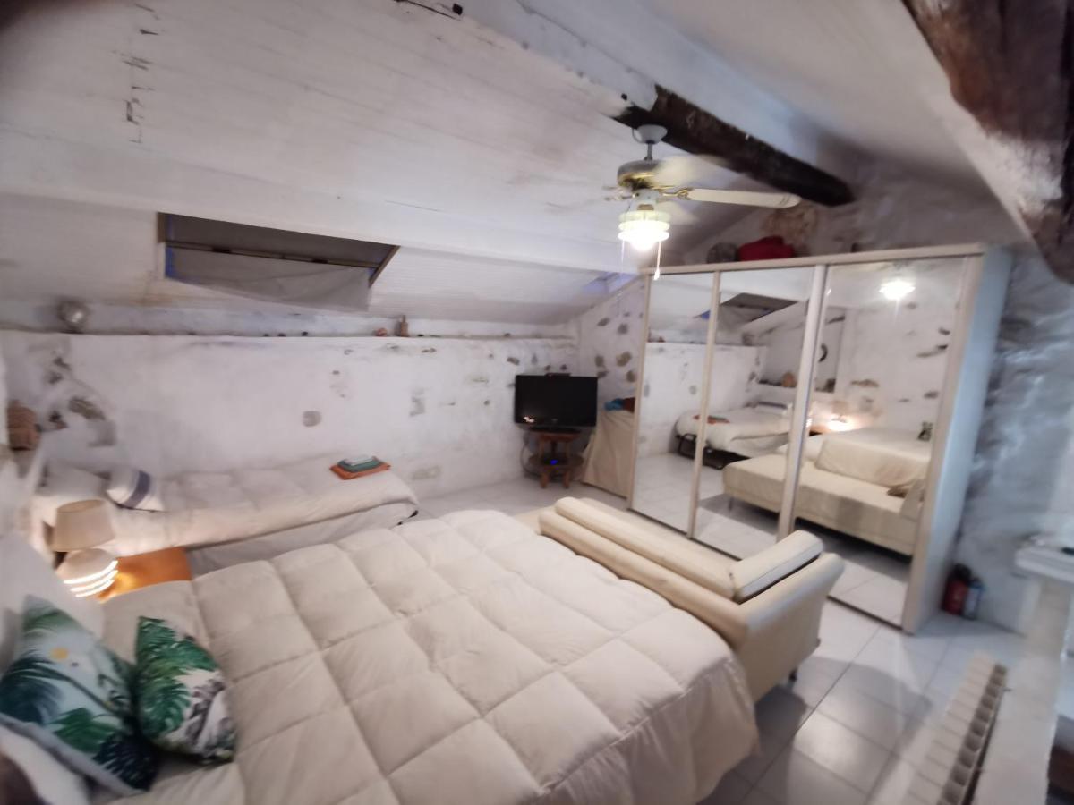 Romantic Casa Lorenzina Affittacamere Ventimiglia Ngoại thất bức ảnh