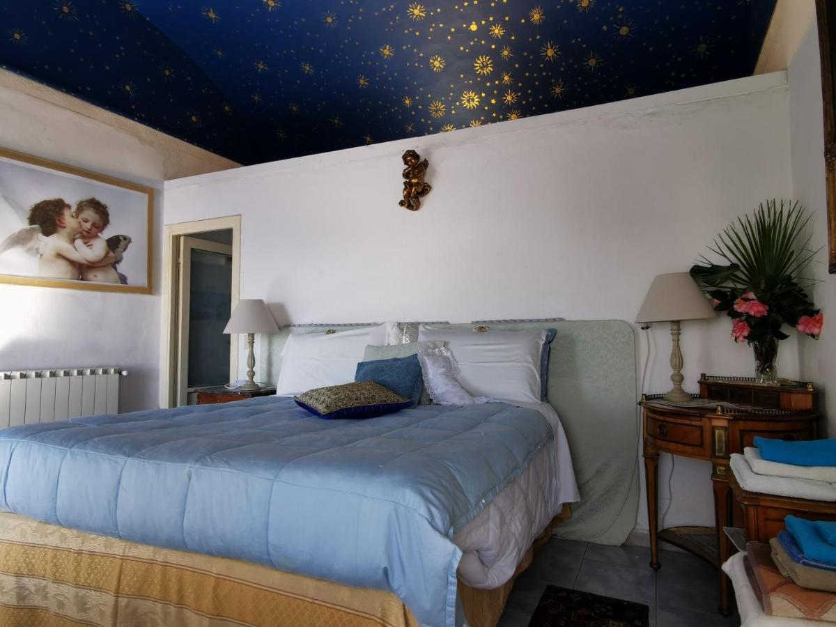 Romantic Casa Lorenzina Affittacamere Ventimiglia Ngoại thất bức ảnh