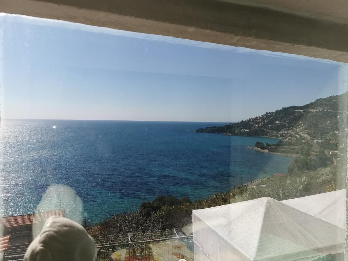 Romantic Casa Lorenzina Affittacamere Ventimiglia Ngoại thất bức ảnh