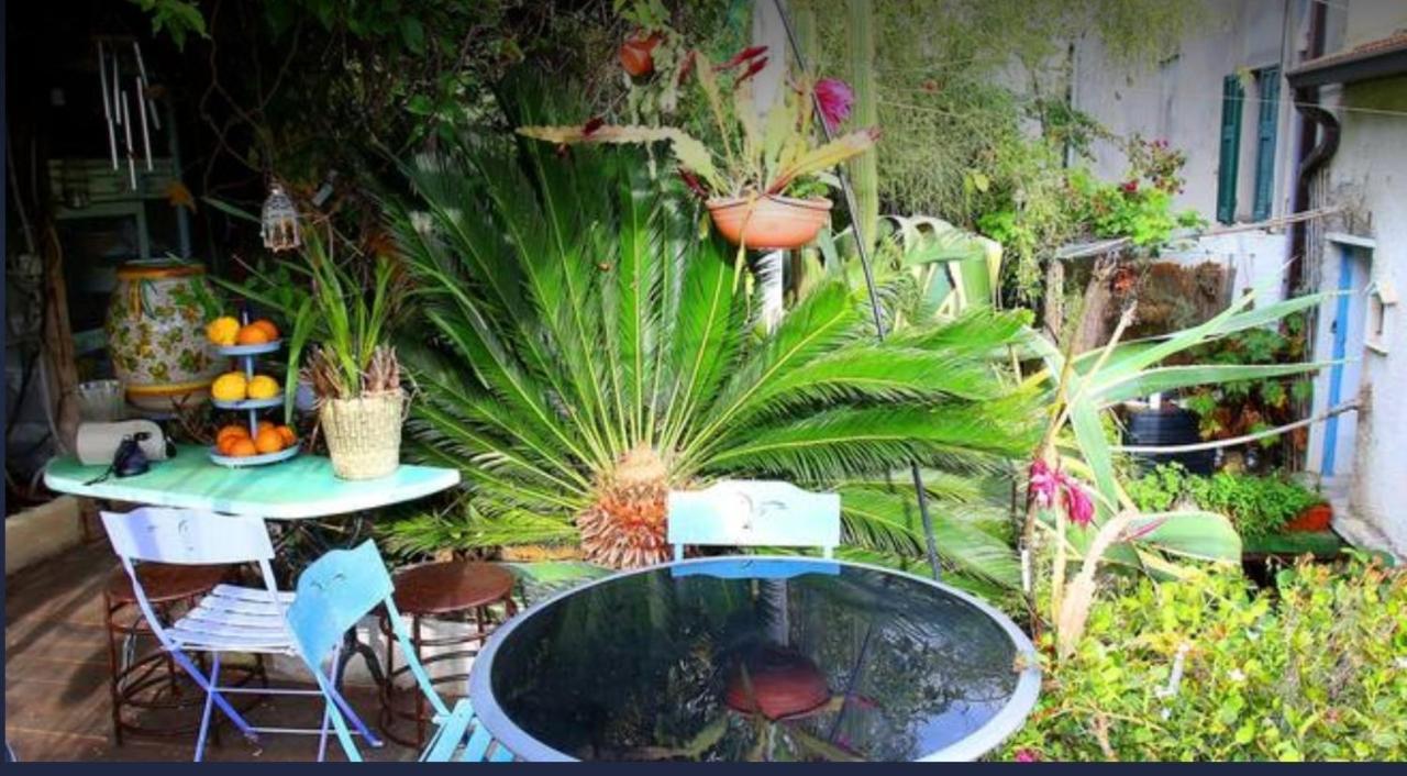 Romantic Casa Lorenzina Affittacamere Ventimiglia Ngoại thất bức ảnh