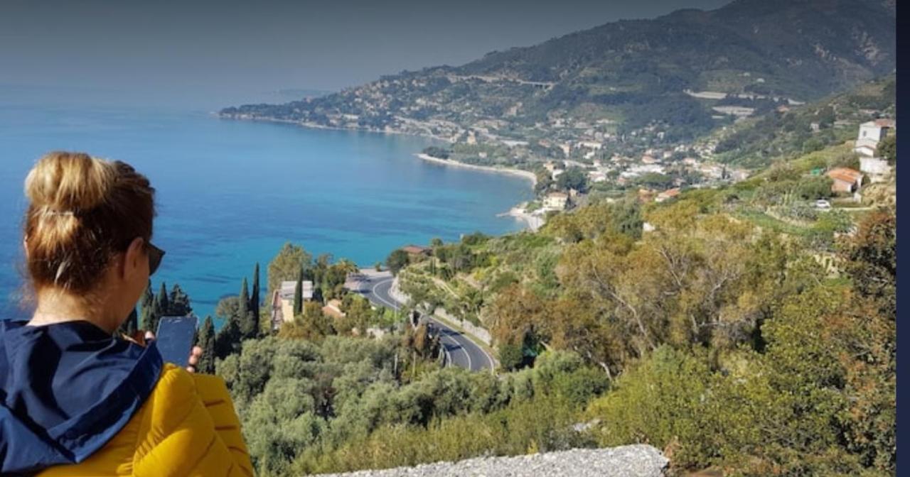 Romantic Casa Lorenzina Affittacamere Ventimiglia Ngoại thất bức ảnh